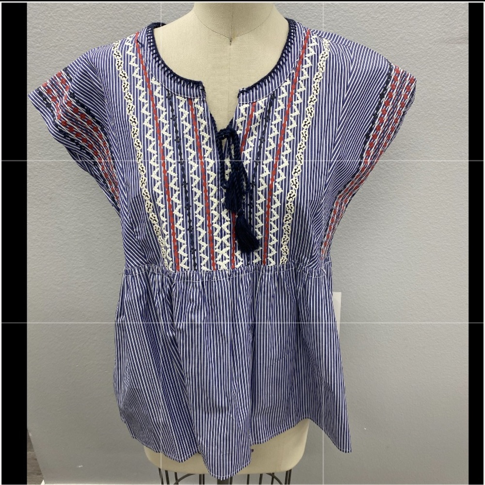 New embroidery screen blouse